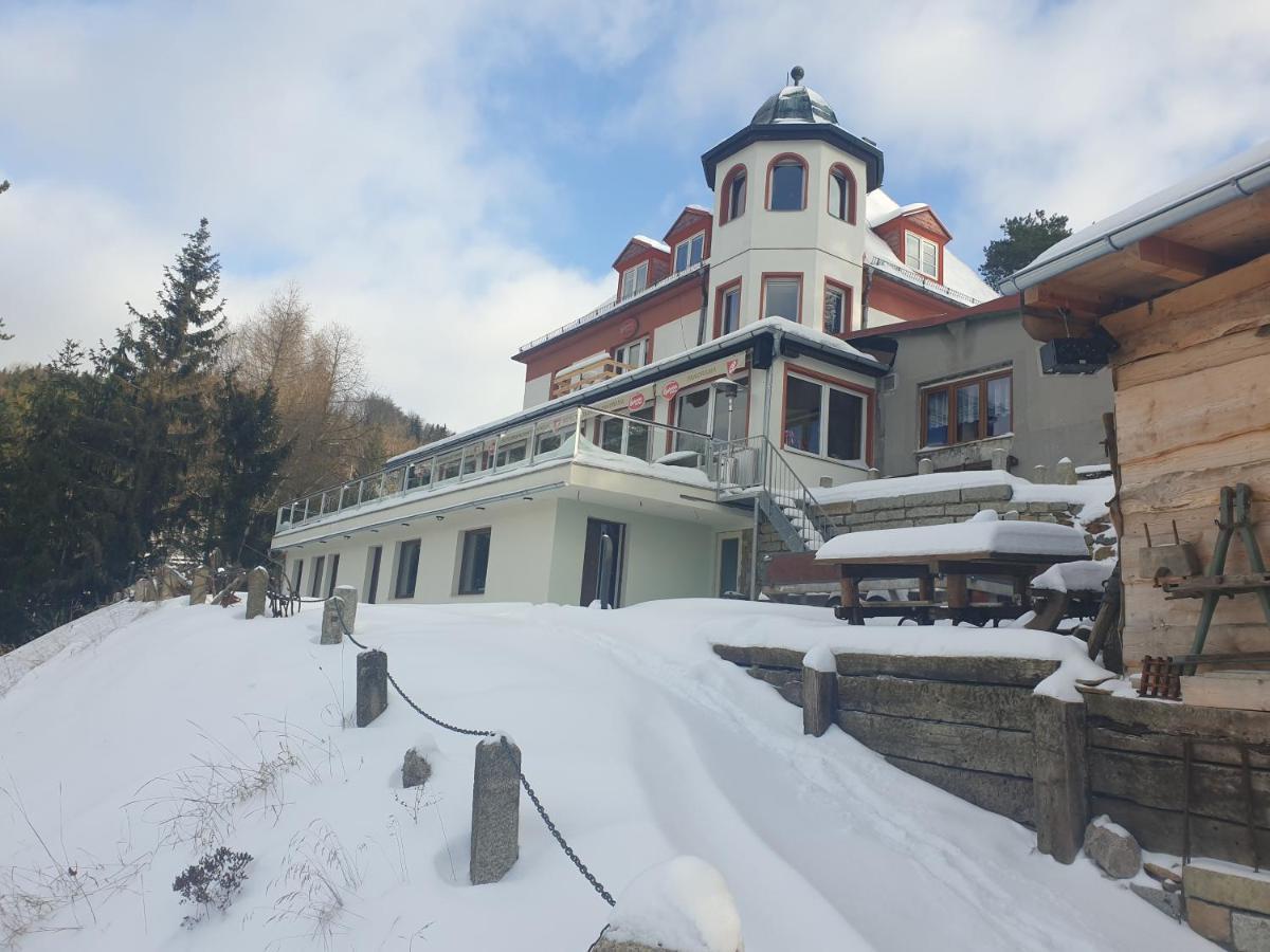 Hotel Panorama Яхимов Екстериор снимка