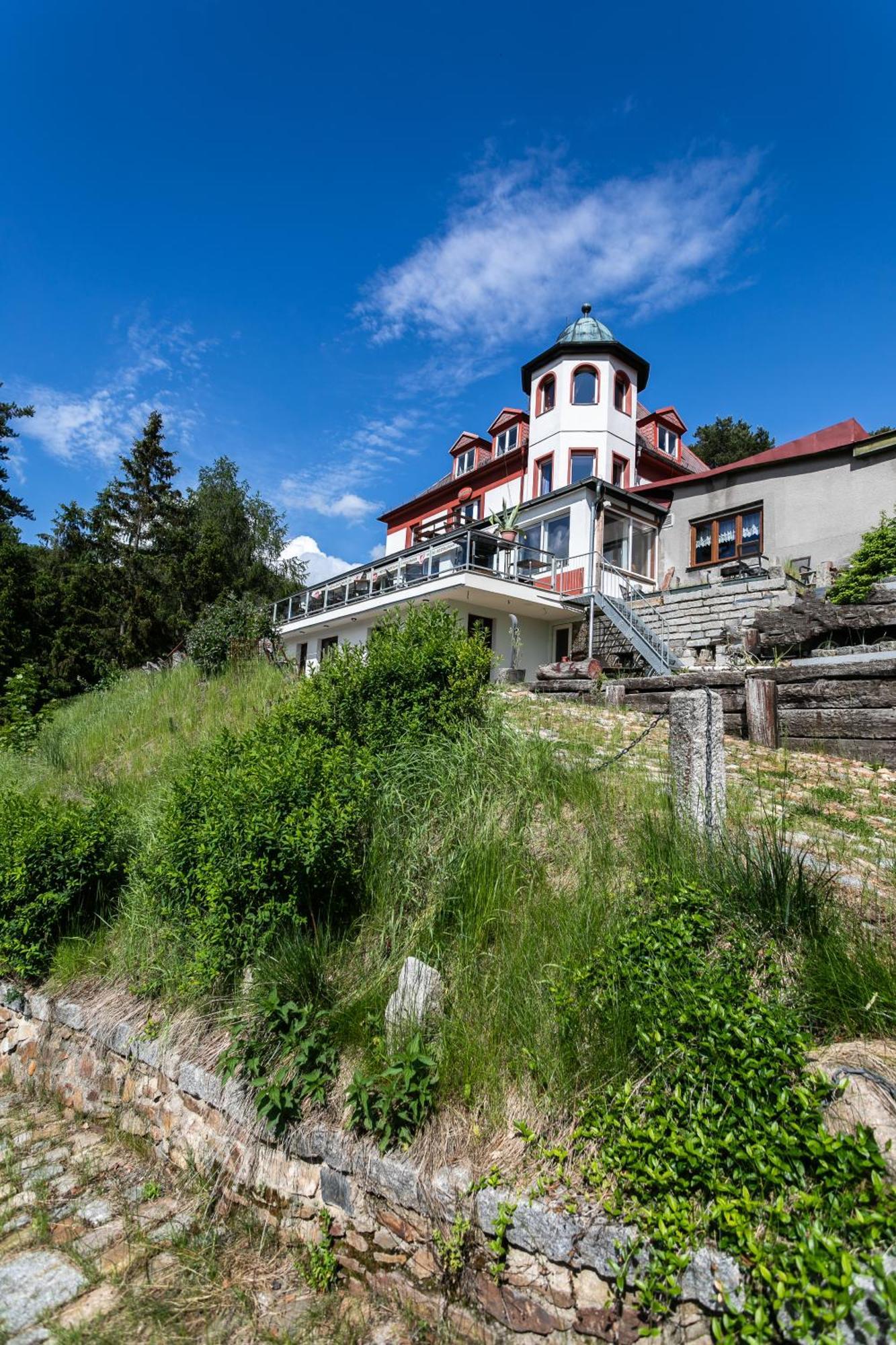 Hotel Panorama Яхимов Екстериор снимка
