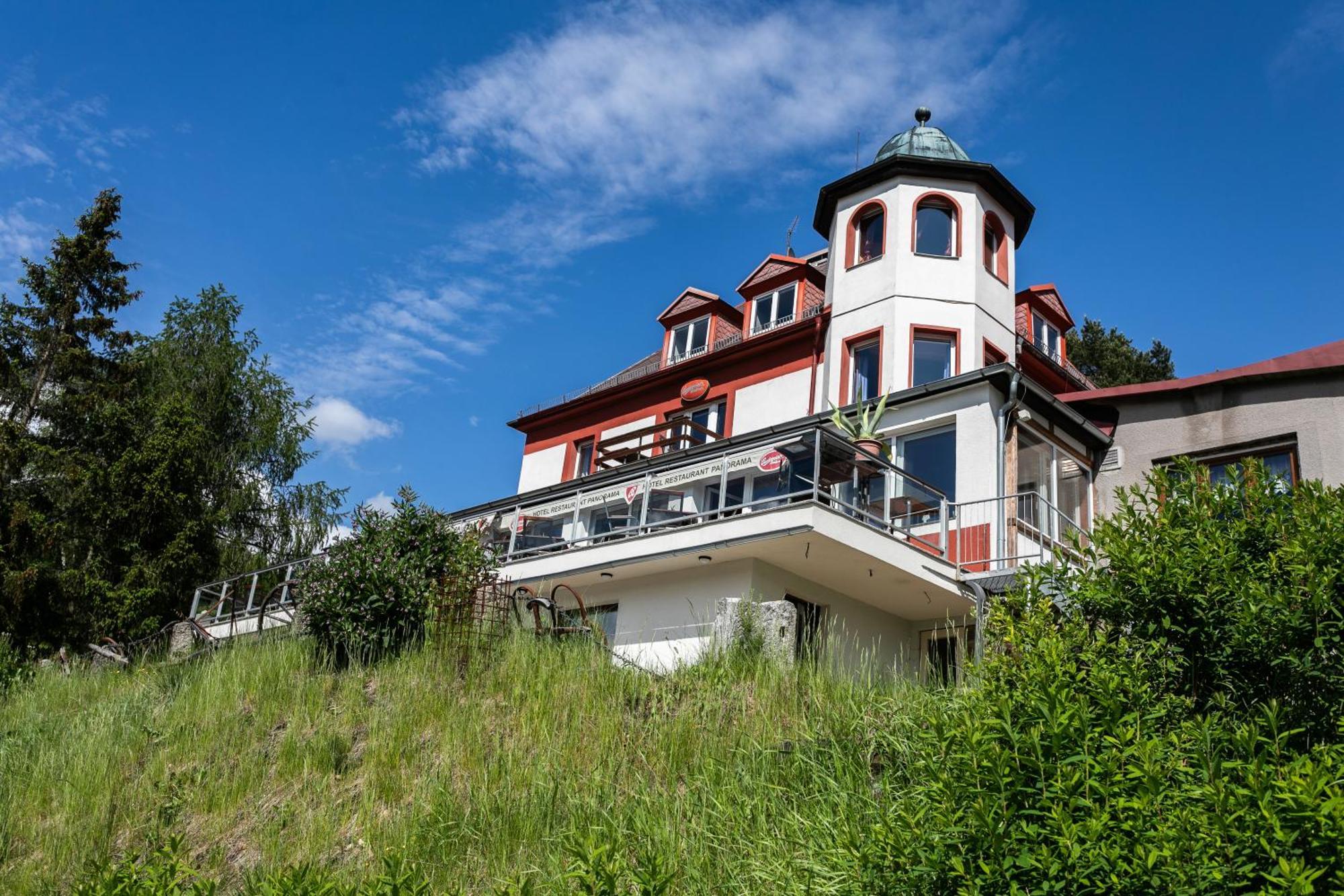 Hotel Panorama Яхимов Екстериор снимка