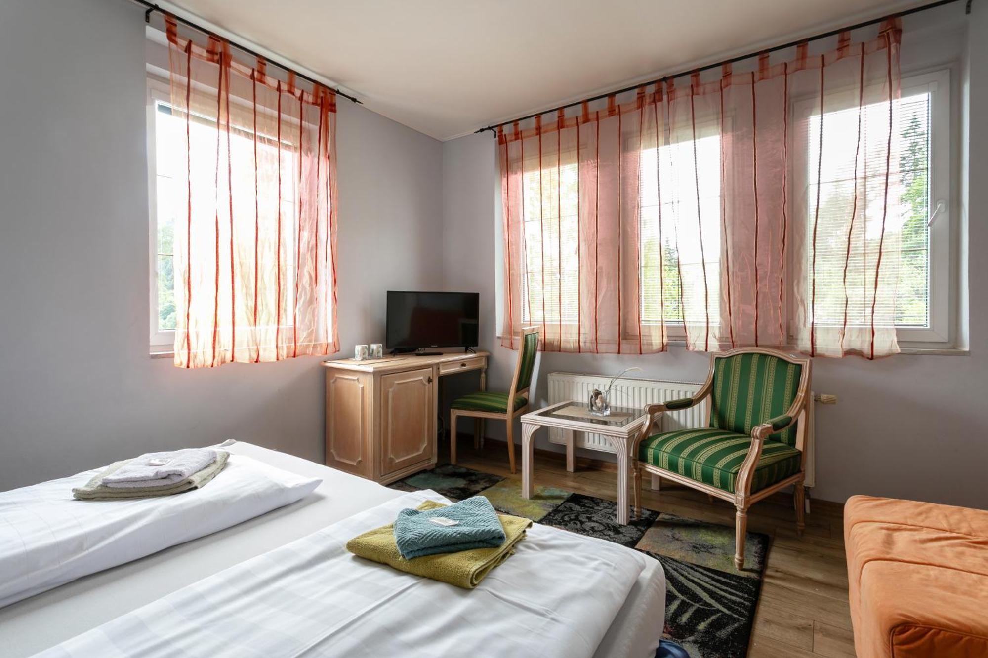 Hotel Panorama Яхимов Екстериор снимка