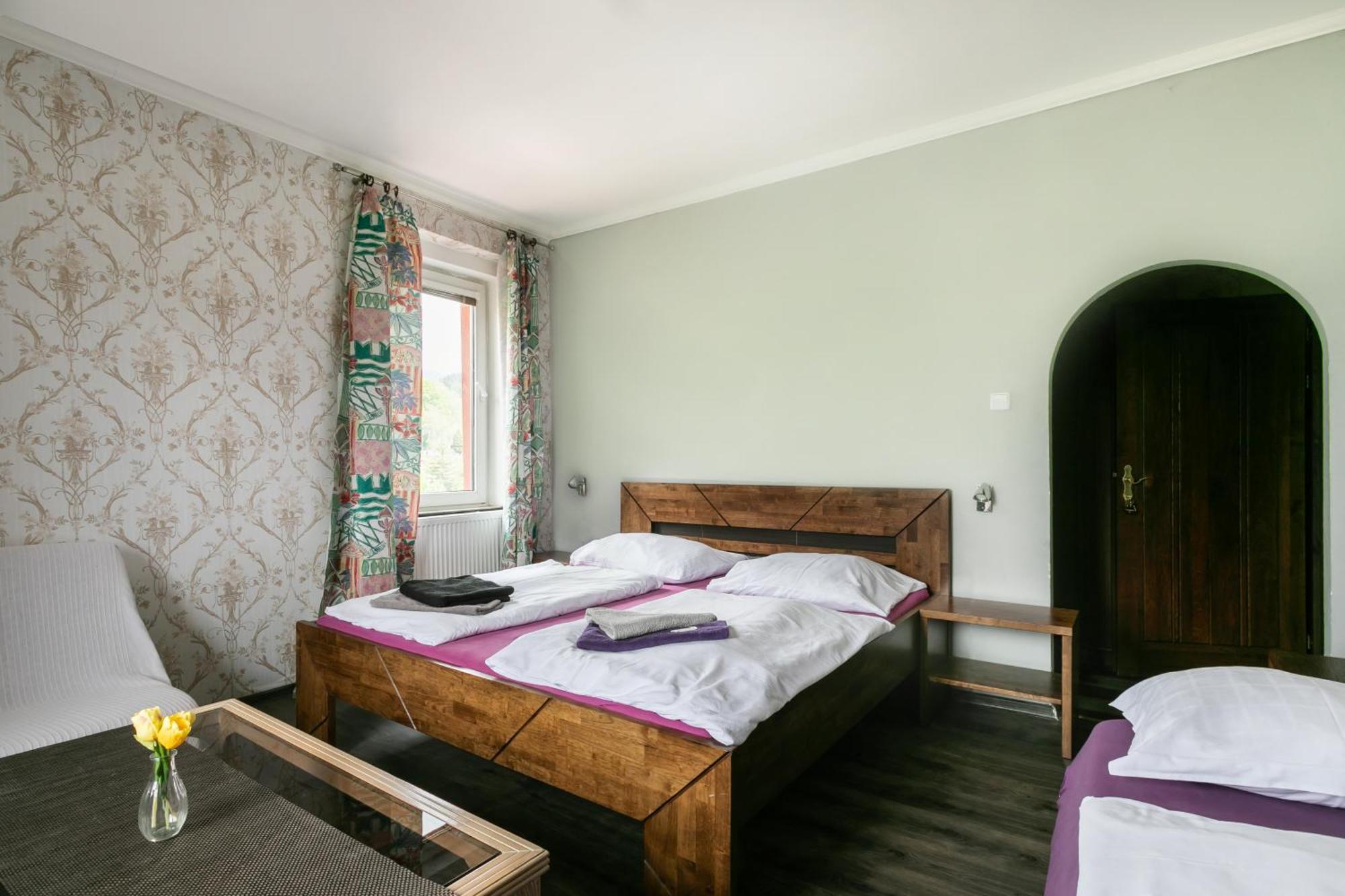 Hotel Panorama Яхимов Екстериор снимка